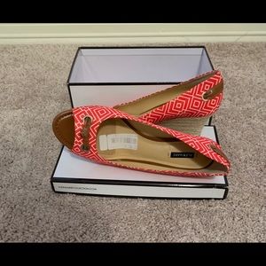 Orange and white wedge!